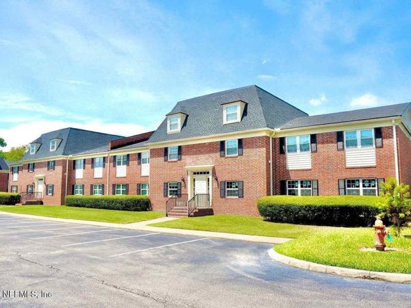 4915 BAYMEADOWS Road, Unit 13D, Jacksonville, FL 32217