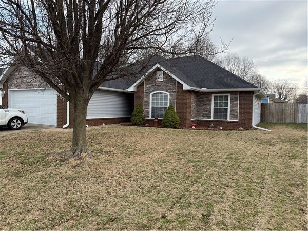 3359 Ryan, Springdale, AR 72764