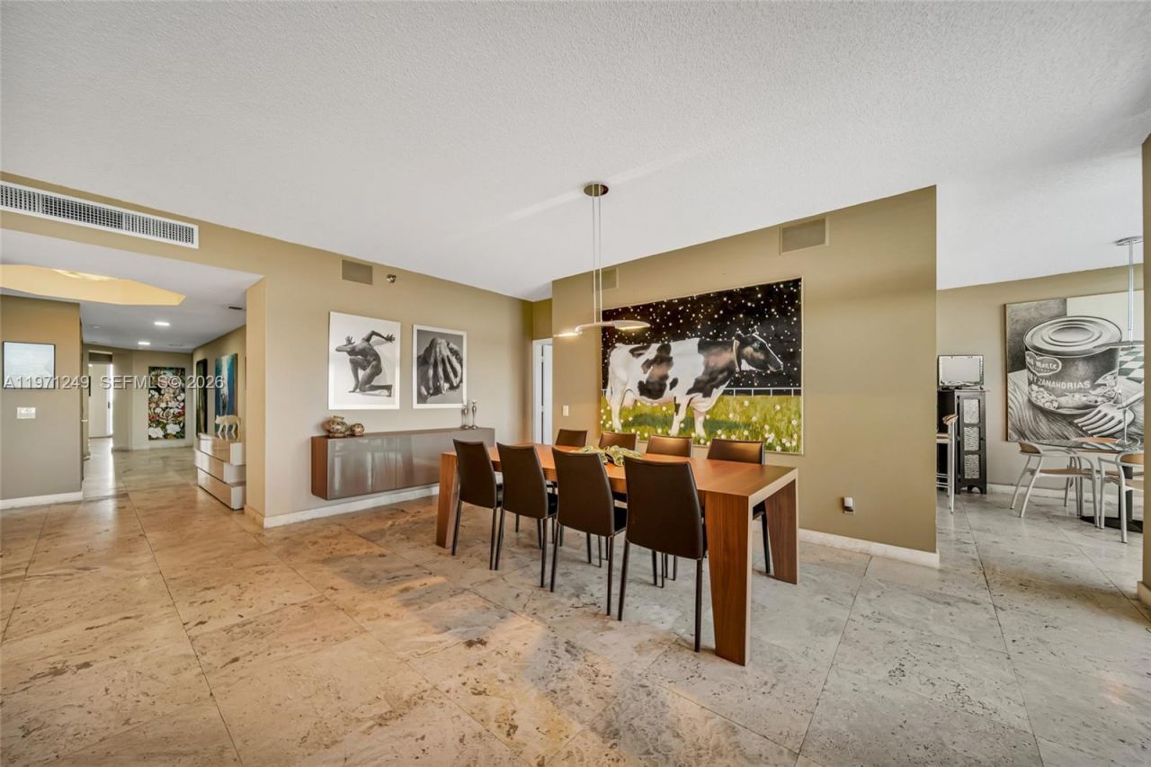 21150 Point Pl, Unit 703, Aventura, FL 33180 Photo