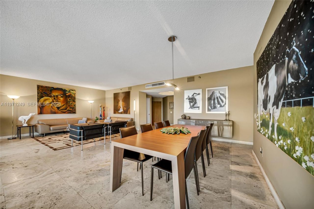 21150 Point Pl, Unit 703, Aventura, FL 33180 Photo