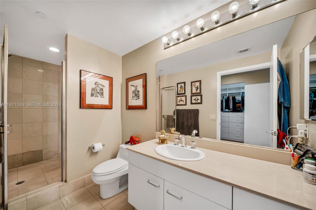 21150 Point Pl, Unit 703, Aventura, FL 33180 Photo