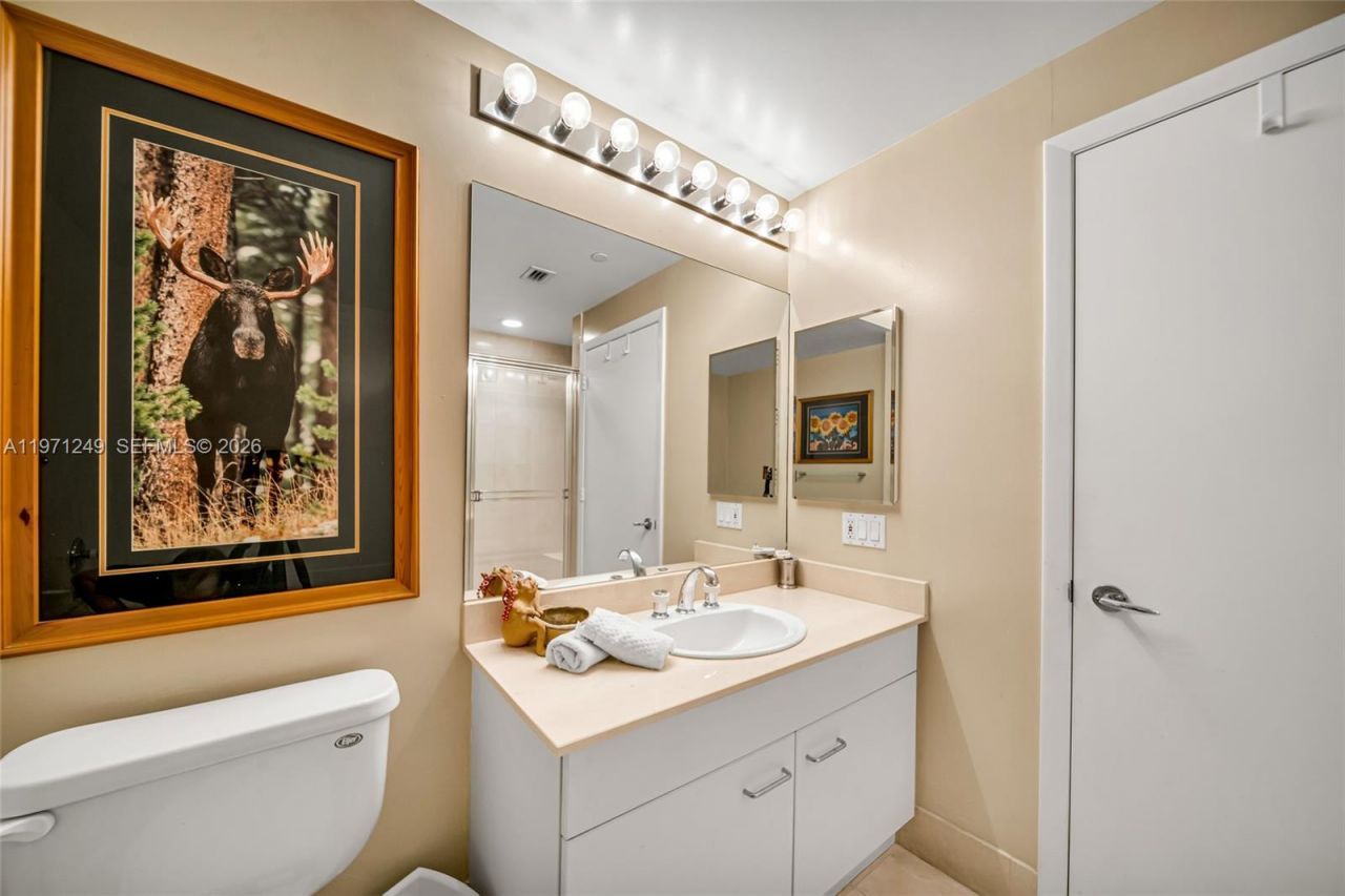 21150 Point Pl, Unit 703, Aventura, FL 33180 Photo