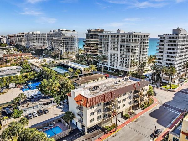 8900 Collins Ave , Unit 304, Surfside, FL 33154