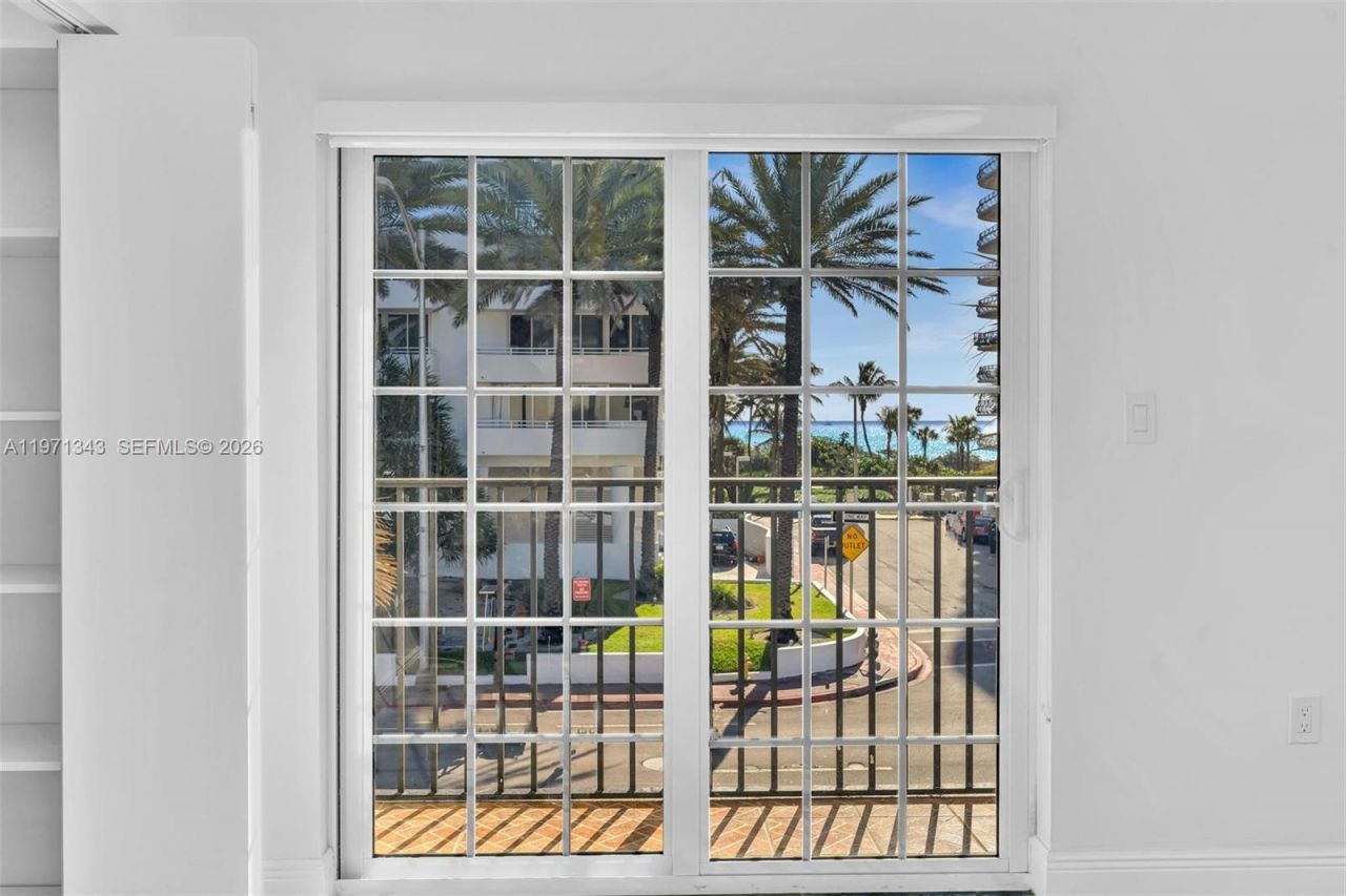 8900 Collins Ave , Unit 304, Surfside, FL 33154 Photo