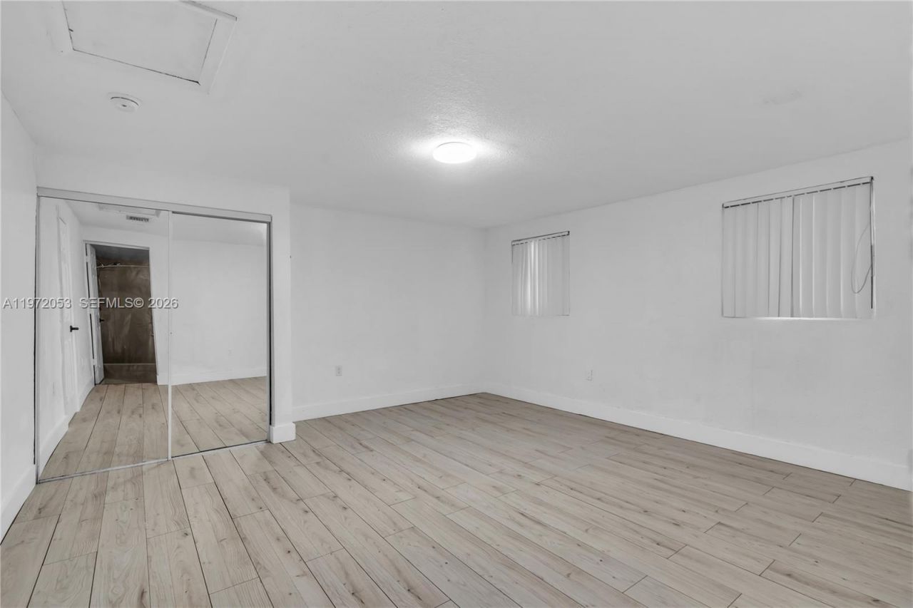 1064 NW 103rd St, Miami, FL 33150 Photo