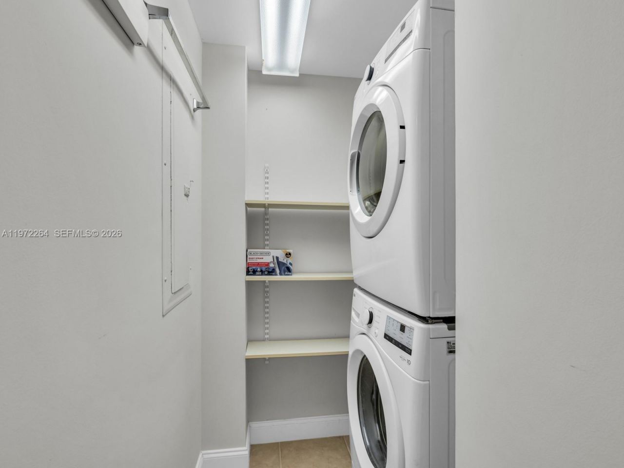 2051 SE 3rd St, Unit TH11, Deerfield Beach, FL 33441 Photo