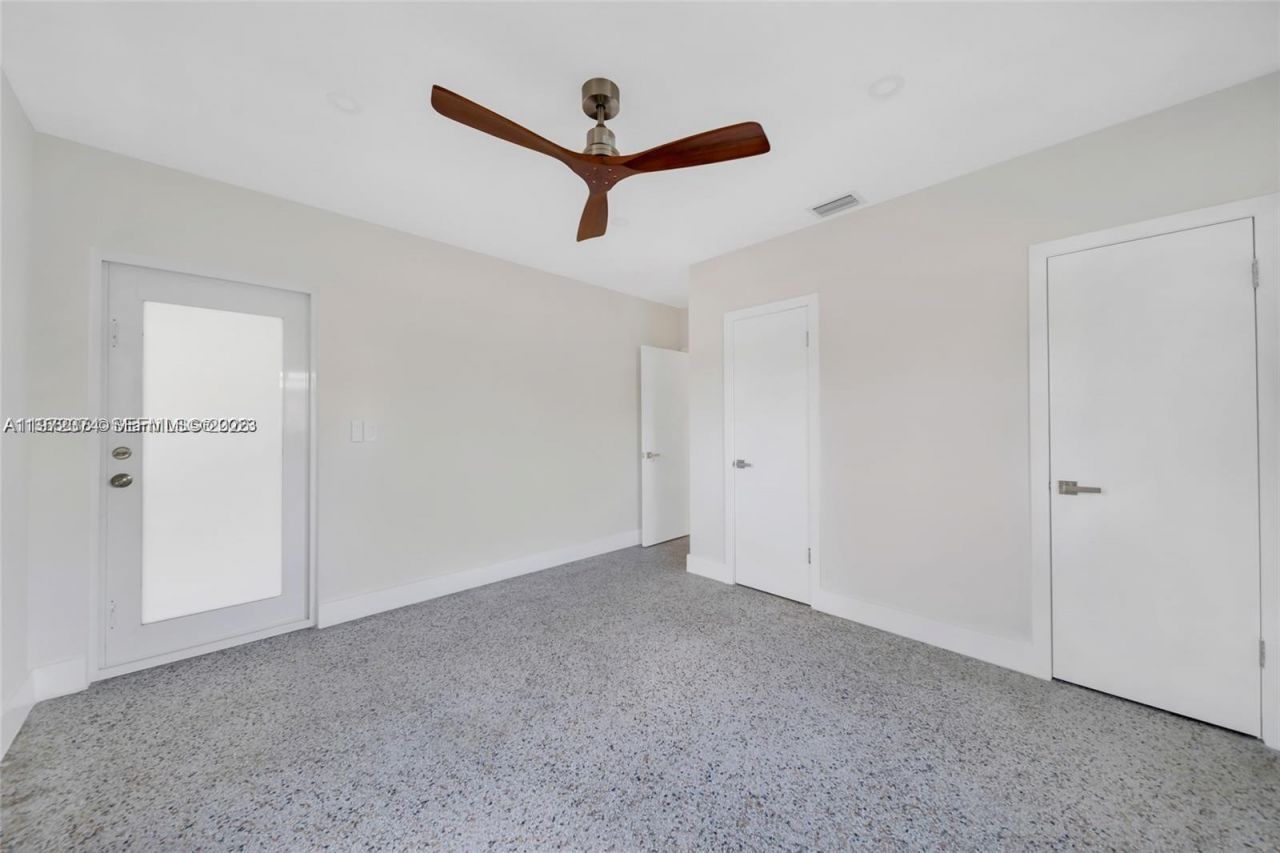 11020 NE 10th Ave , Biscayne Park, FL 33161 Photo