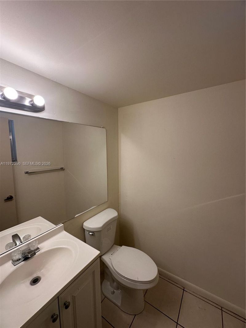 3831 NW 84th Ave, Unit 1E, Sunrise, FL 33351 Photo