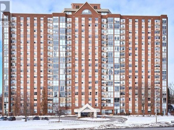 2760 Carousel Crescent, Unit 1011, Ottawa, ON K1T2N4