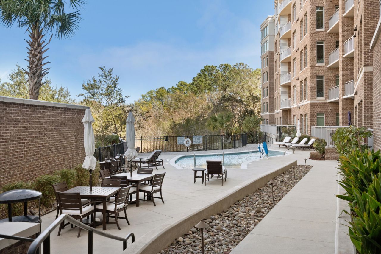 155 Wingo Way Photo 30