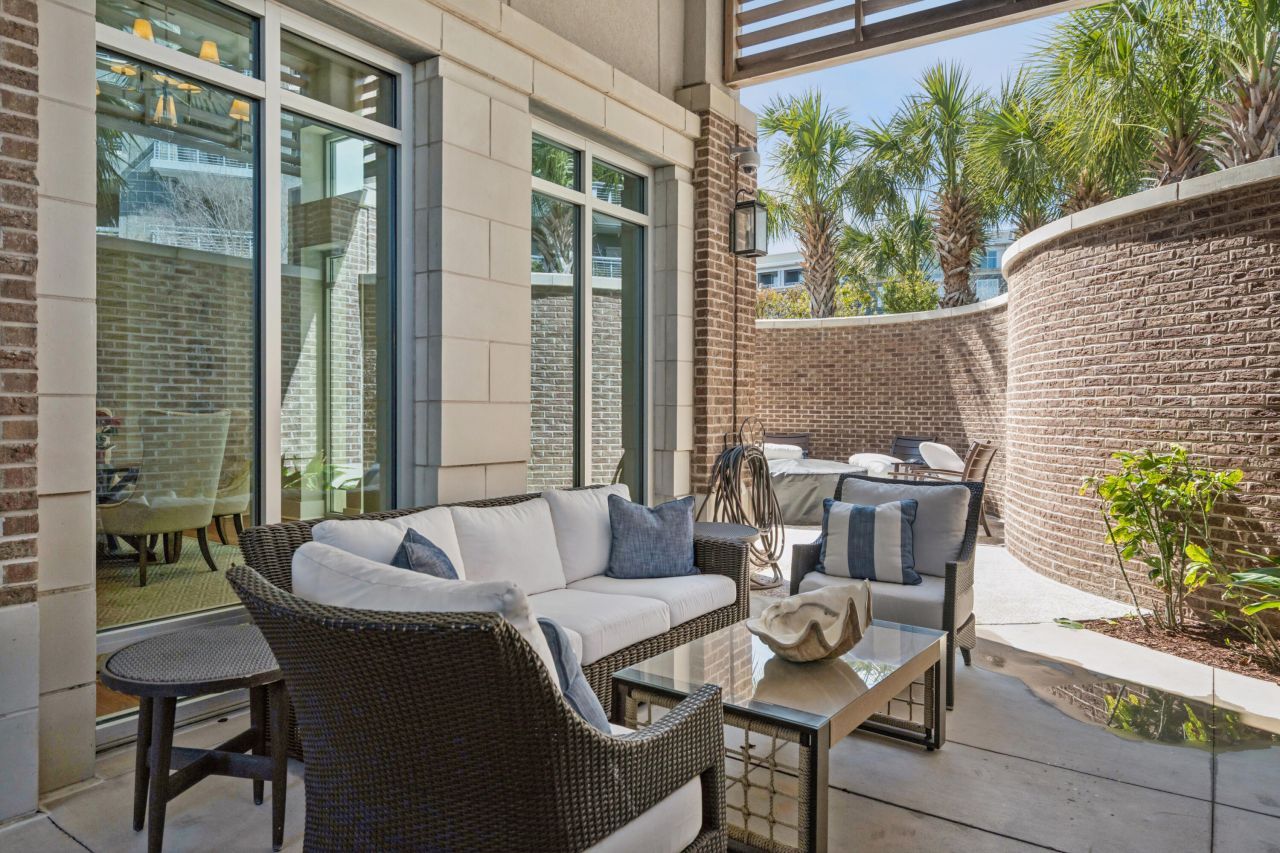 155 Wingo Way Photo 42