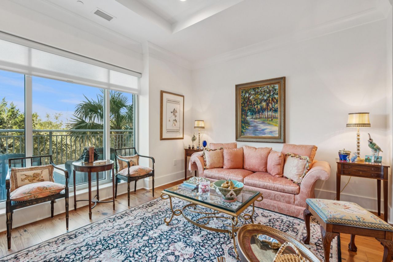 155 Wingo Way Photo 9