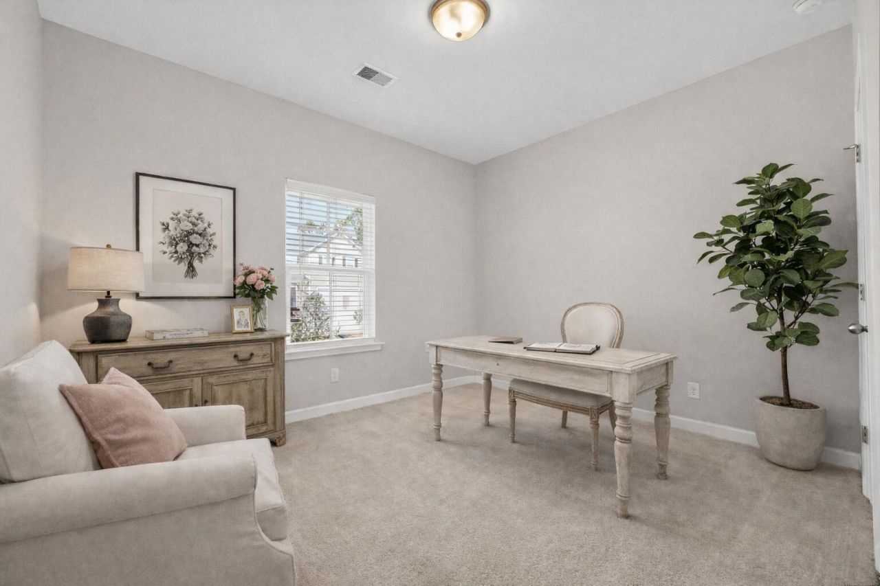 140 Lucca Drive Photo 13