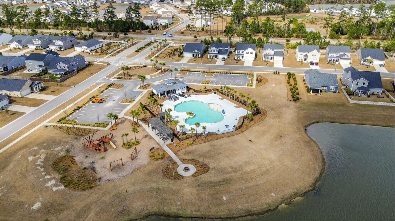 140 Lucca Drive Photo 27