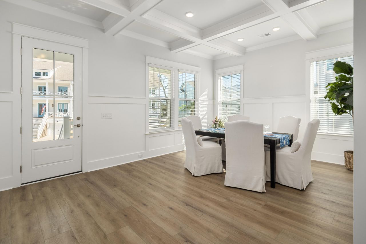 349 Blowing Fresh Drive Photo 4