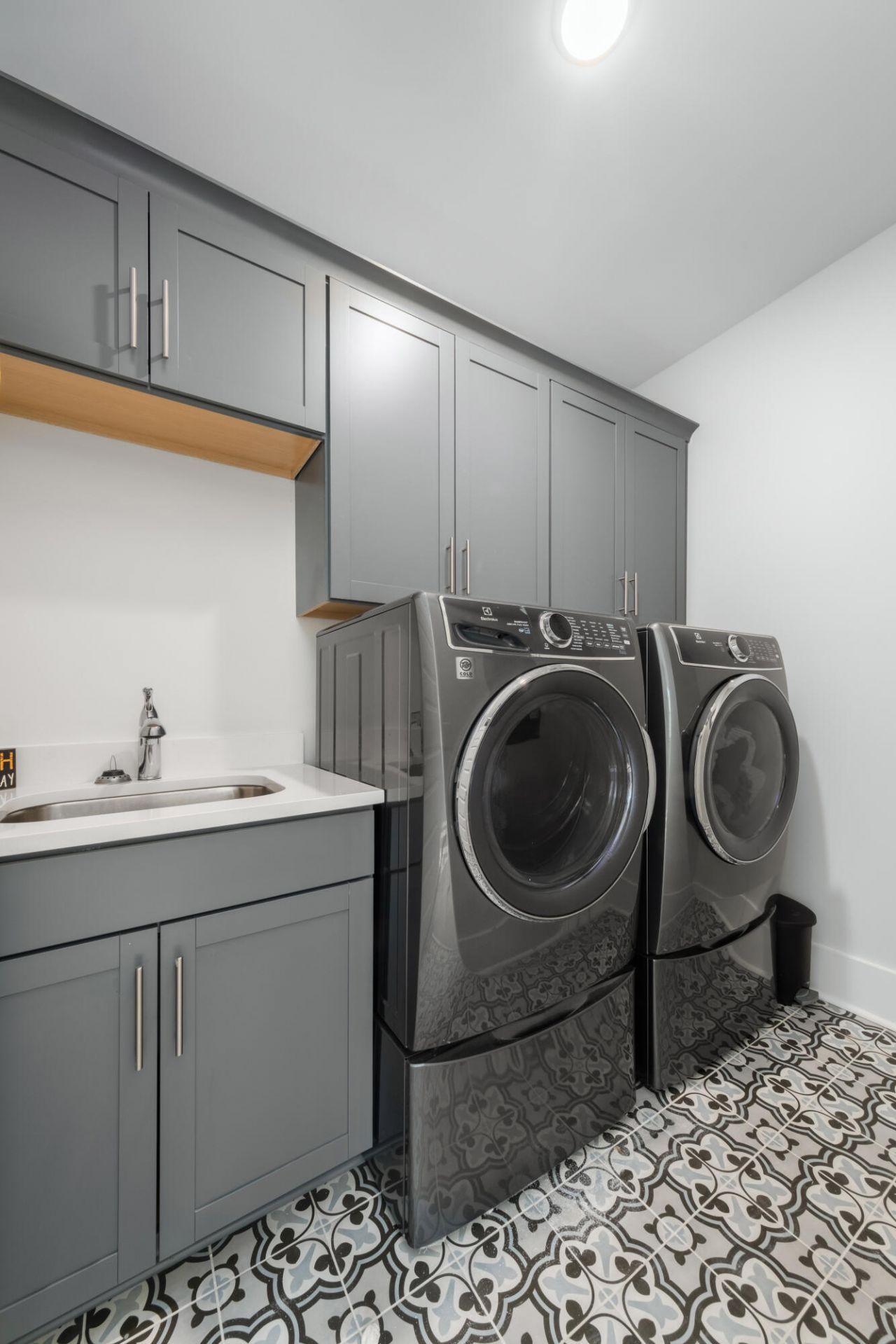 349 Blowing Fresh Drive Photo 54