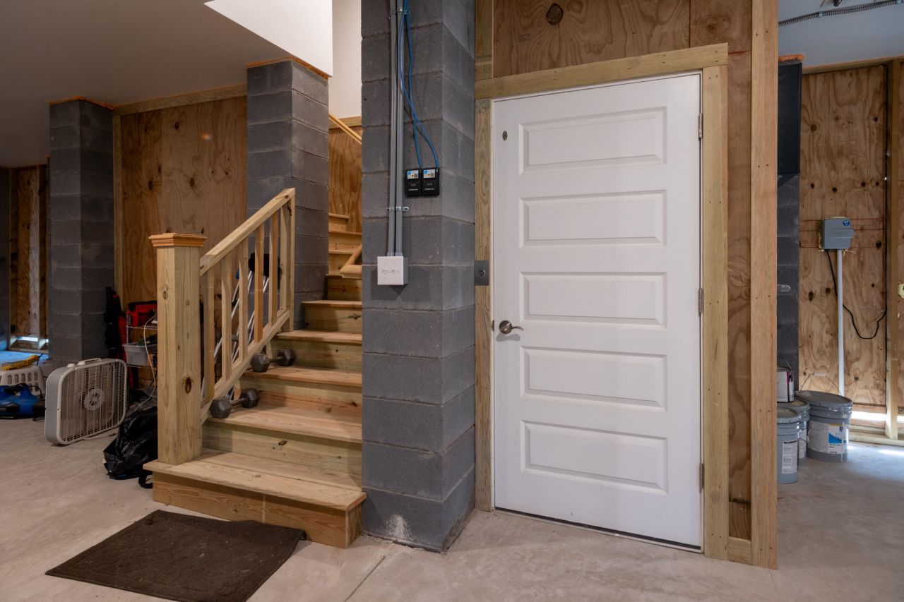 349 Blowing Fresh Drive Photo 58