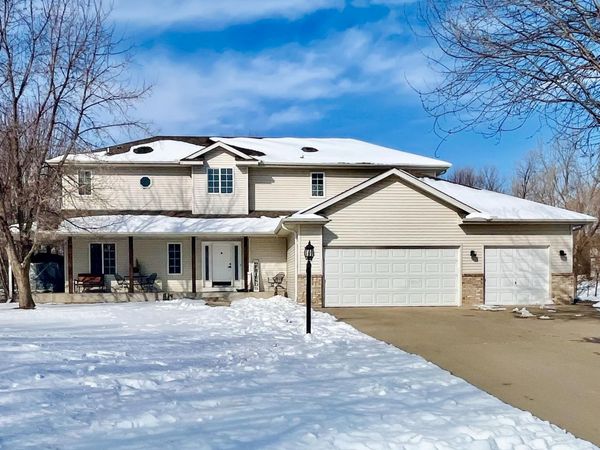 209 Meadow Sweet Place, Watertown, MN 55388