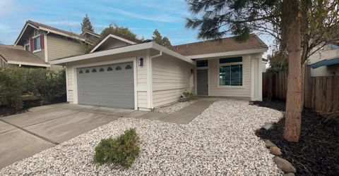 108 Austin Dr, Folsom, CA 95630 Photo