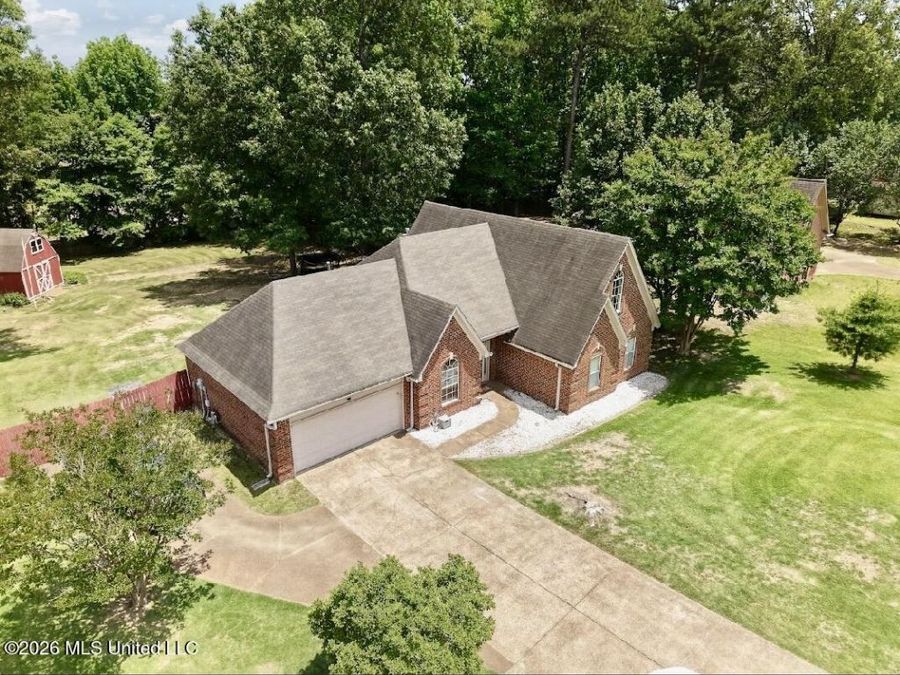 Property Image 4