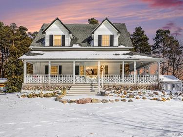 3639 Howland Road, Almont Twp, MI 48003