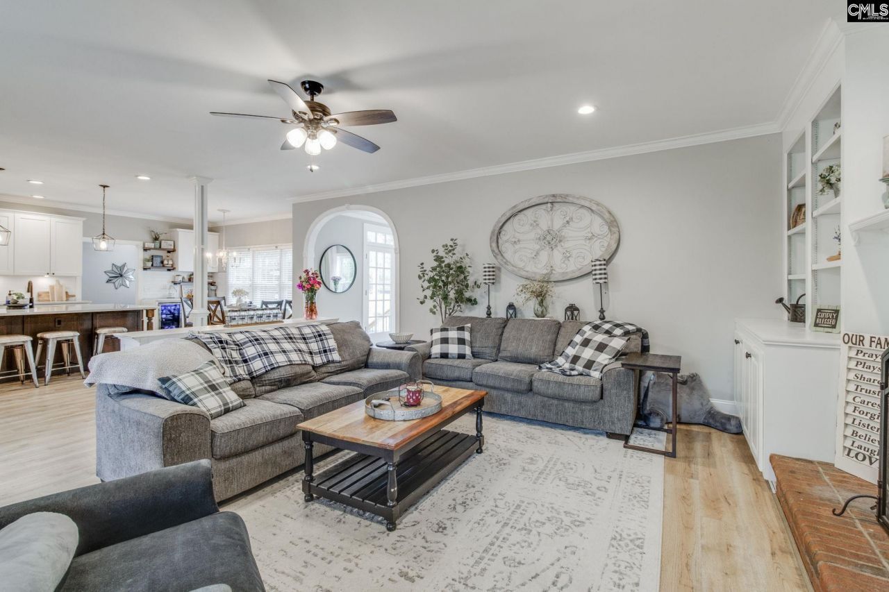 9 Winding Wood Court  Photo 13