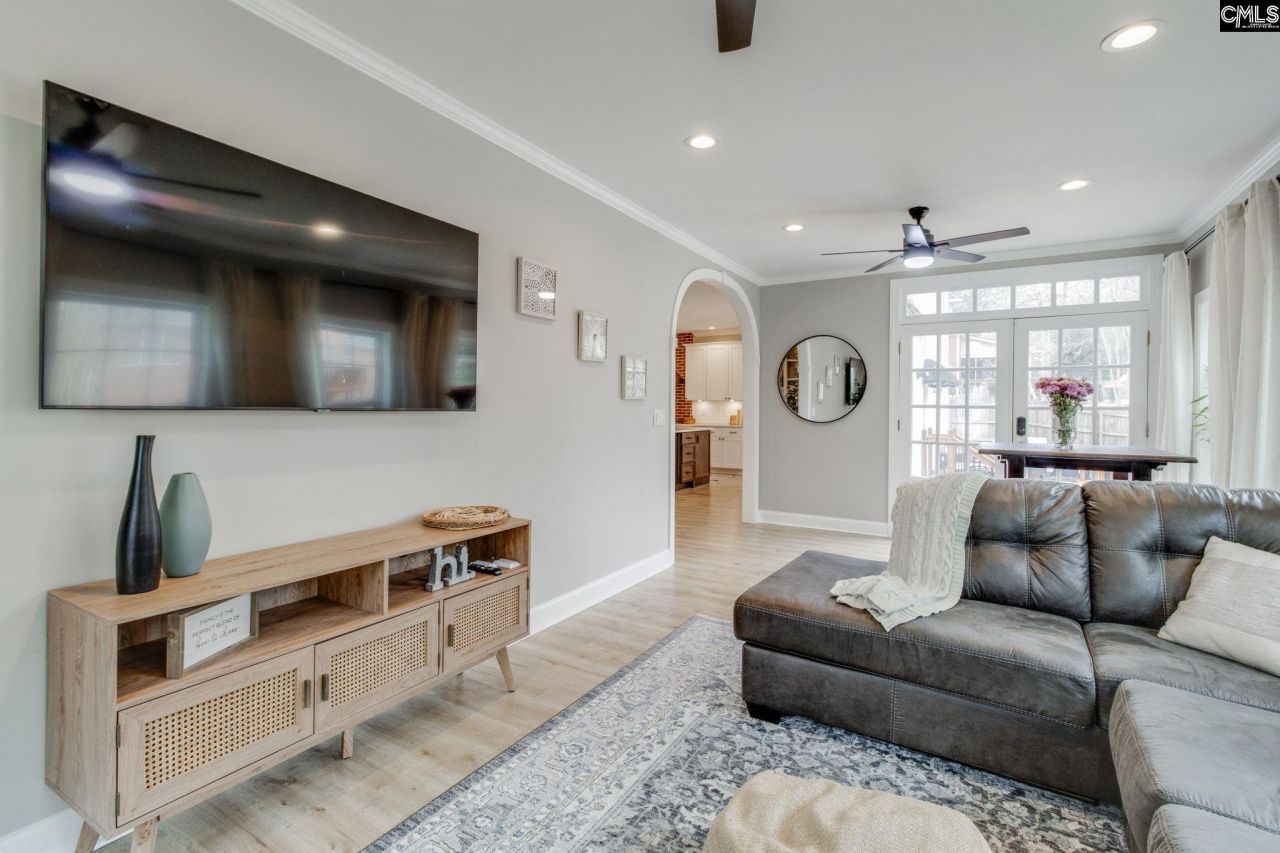 9 Winding Wood Court  Photo 22