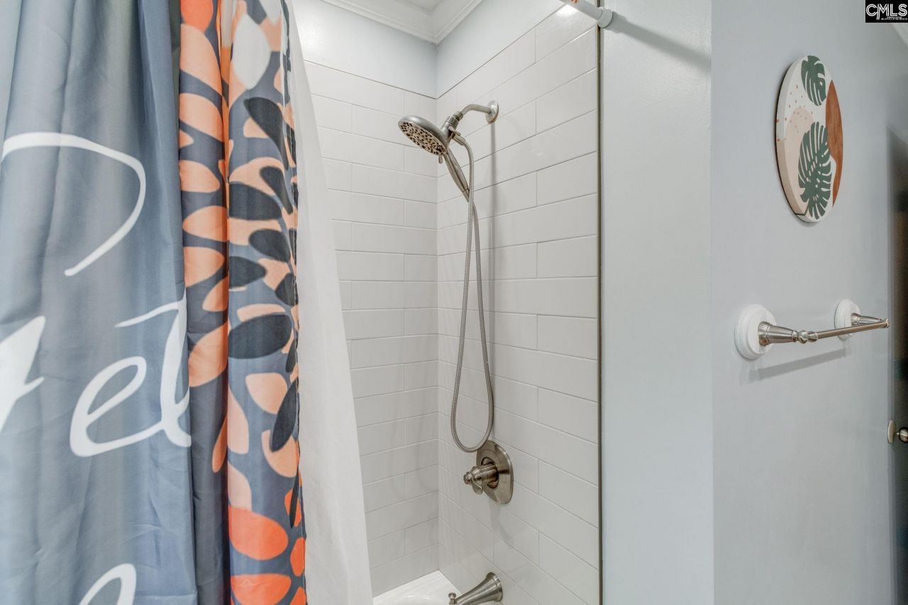 9 Winding Wood Court  Photo 45