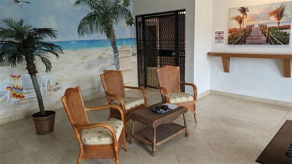 1501 S Ocean Drive, Unit 404, Hollywood, FL 33019 Photo