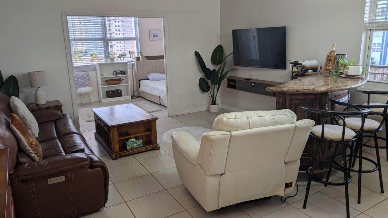 1501 S Ocean Drive, Unit 404, Hollywood, FL 33019 Photo