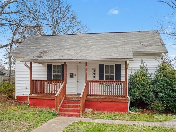 318 E Pressley Avenue, Mooresville, NC 28115