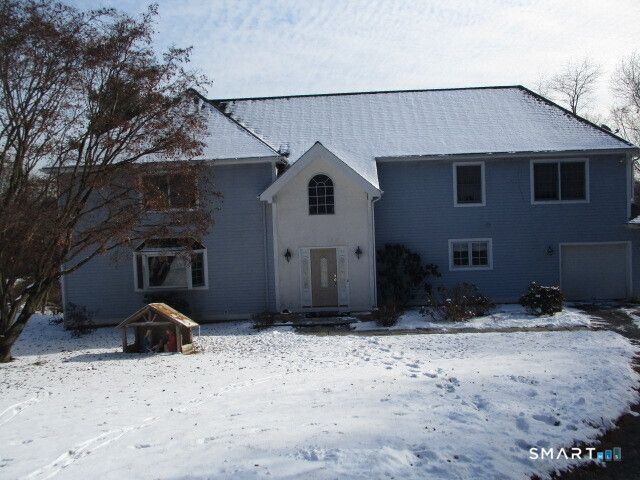 139 Wyndover, Stamford, CT 06902 Main Photo