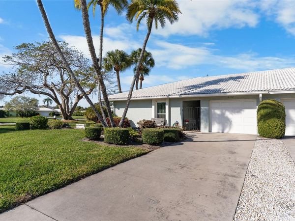 6712 11TH AVENUE W, Unit 5601, BRADENTON, FL 34209