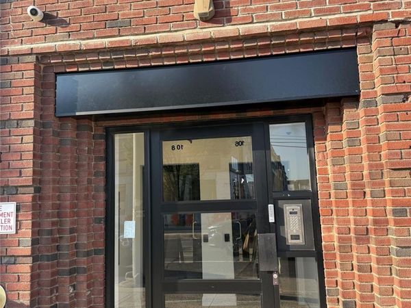 108 hempstead Turnpike , West Hempstead, NY 11550