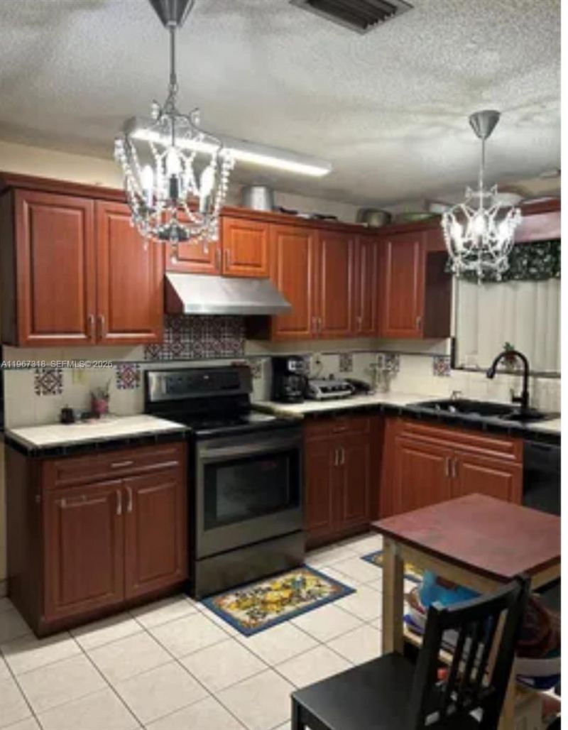 13108 SW 3rd St , Miami, FL 33184 Photo