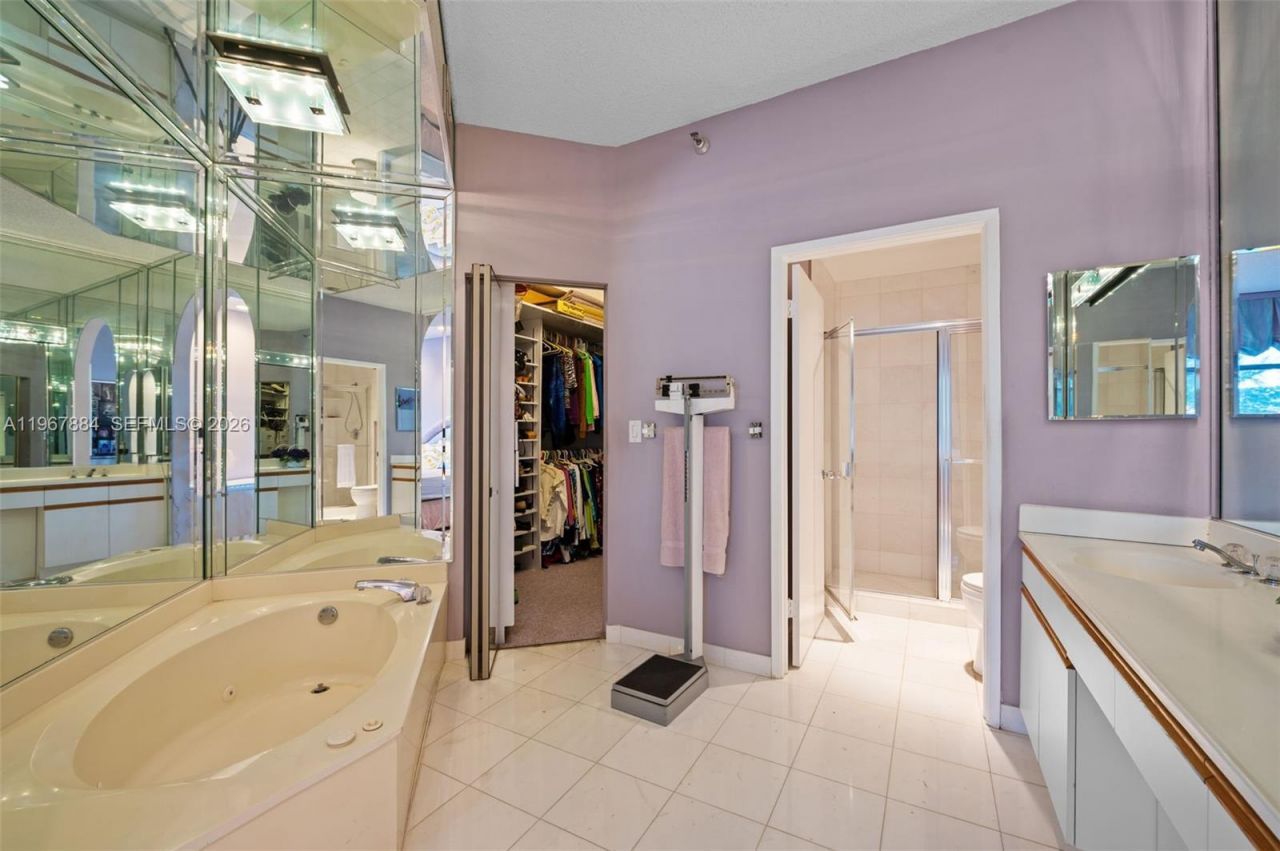 19101 NE 36th Ct, Unit 112, Aventura, FL 33180 Photo