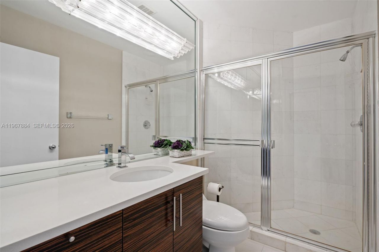 19101 NE 36th Ct, Unit 112, Aventura, FL 33180 Photo