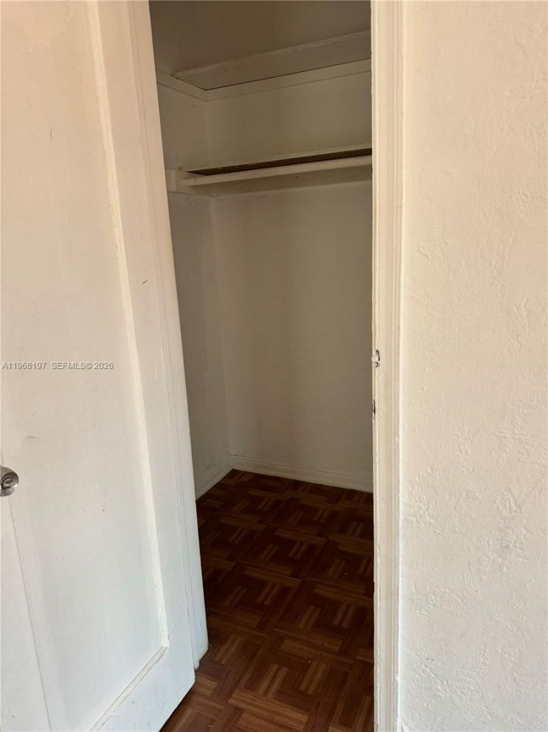 825 Alton Rd , Unit 8, Miami Beach, FL 33139 Photo