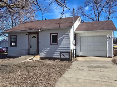 201 Euclid Street, Alden, MN 56009