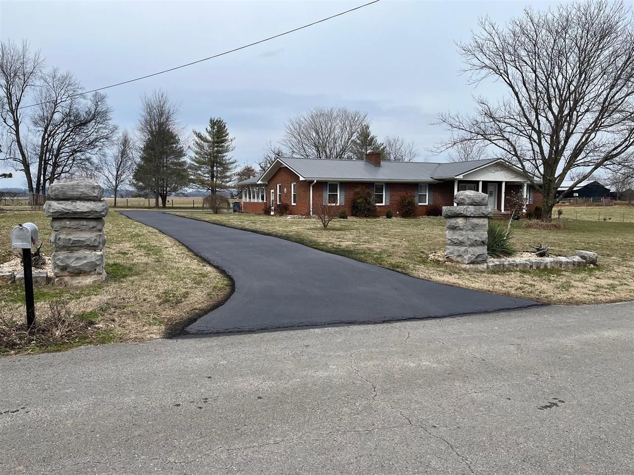334 Little Knob Road, Smiths Grove, KY 42171 Main Photo