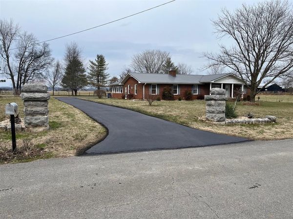 334 Little Knob Road, Smiths Grove, KY 42171