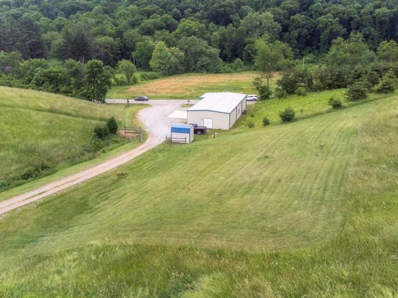 14775 OH-664 , Logan, OH 43138 Photo 6