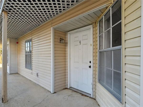 901 JOE YENNI Boulevard , Unit B4, Kenner, LA 70065