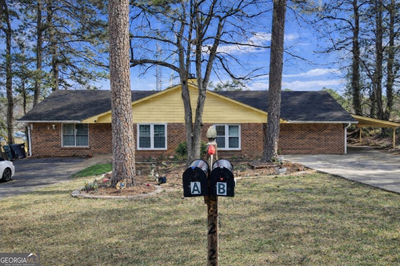 2123 Huddersfield Way, Norcross, GA 30071 Main Photo