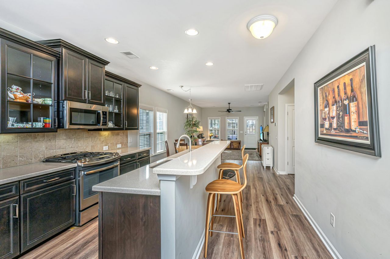 3825 Tupelo Branch Row Photo 15