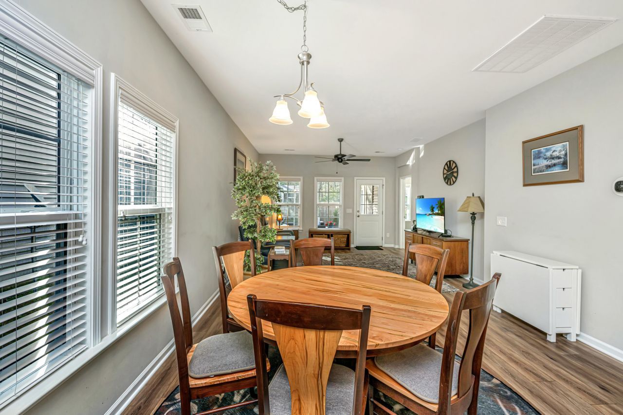 3825 Tupelo Branch Row Photo 19