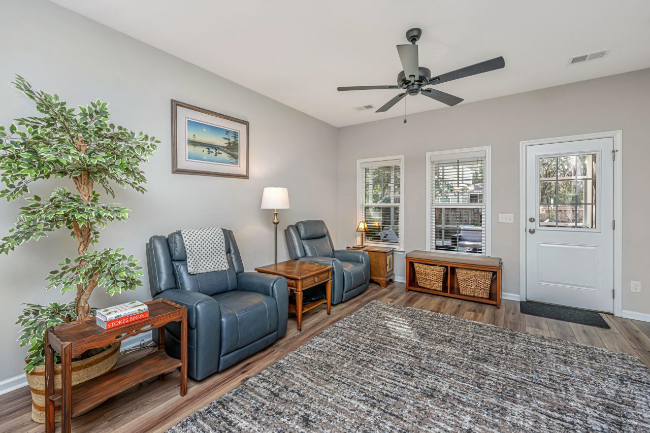 3825 Tupelo Branch Row Photo 22