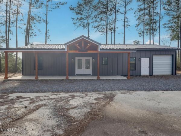 92 Daniels Way, Saucier, MS 39574