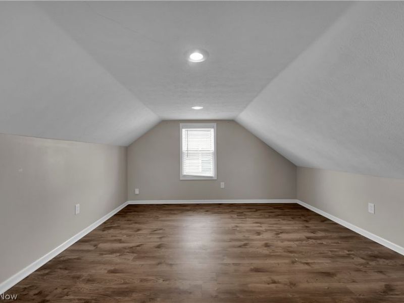 4610 Yorkshire Avenue, Parma, OH 44134 Photo 18