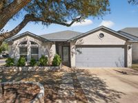 1201 Dillon Lake Bnd Primary Photo